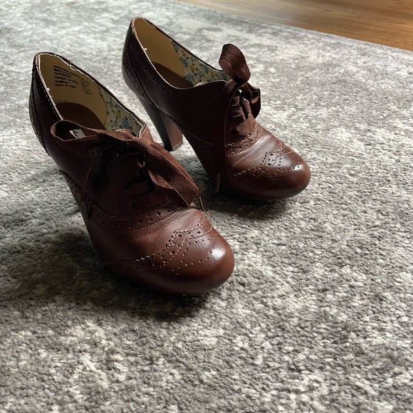 Booties - Picture 2 of 5